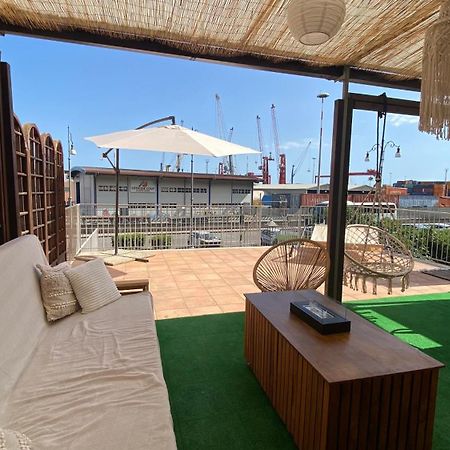 Giu Al Porto Apartment Salerno Bagian luar foto