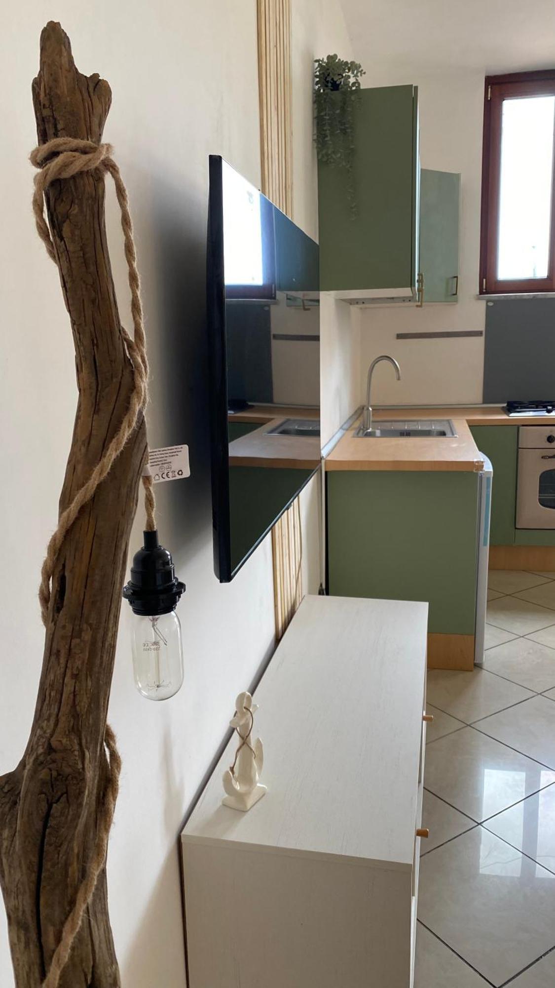 Giu Al Porto Apartment Salerno Bagian luar foto