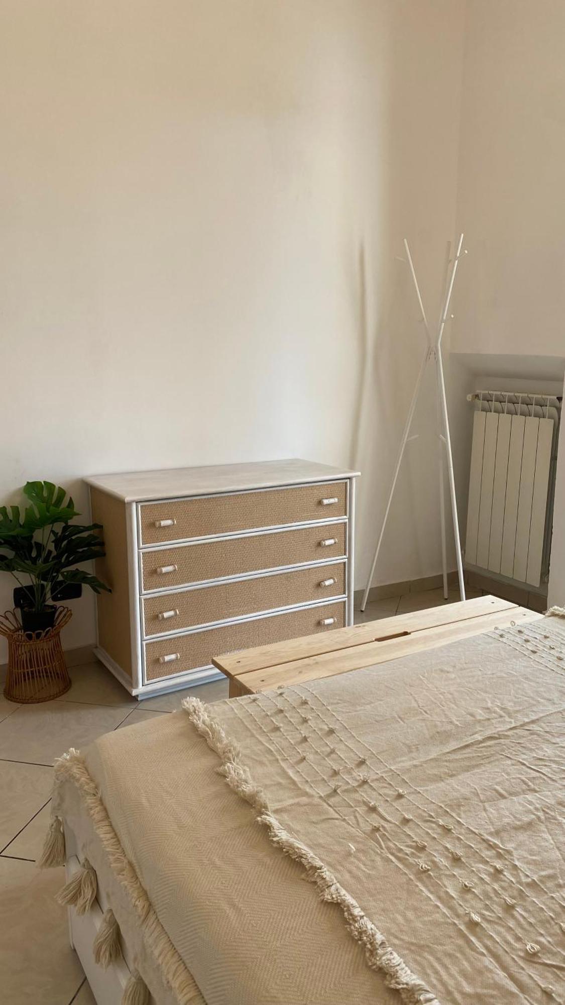 Giu Al Porto Apartment Salerno Bagian luar foto