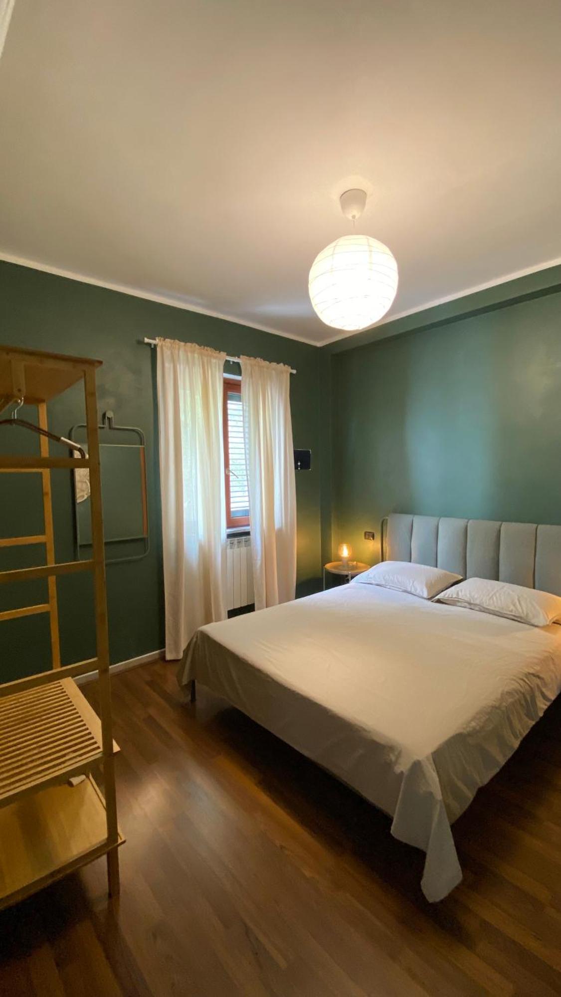 Giu Al Porto Apartment Salerno Bagian luar foto
